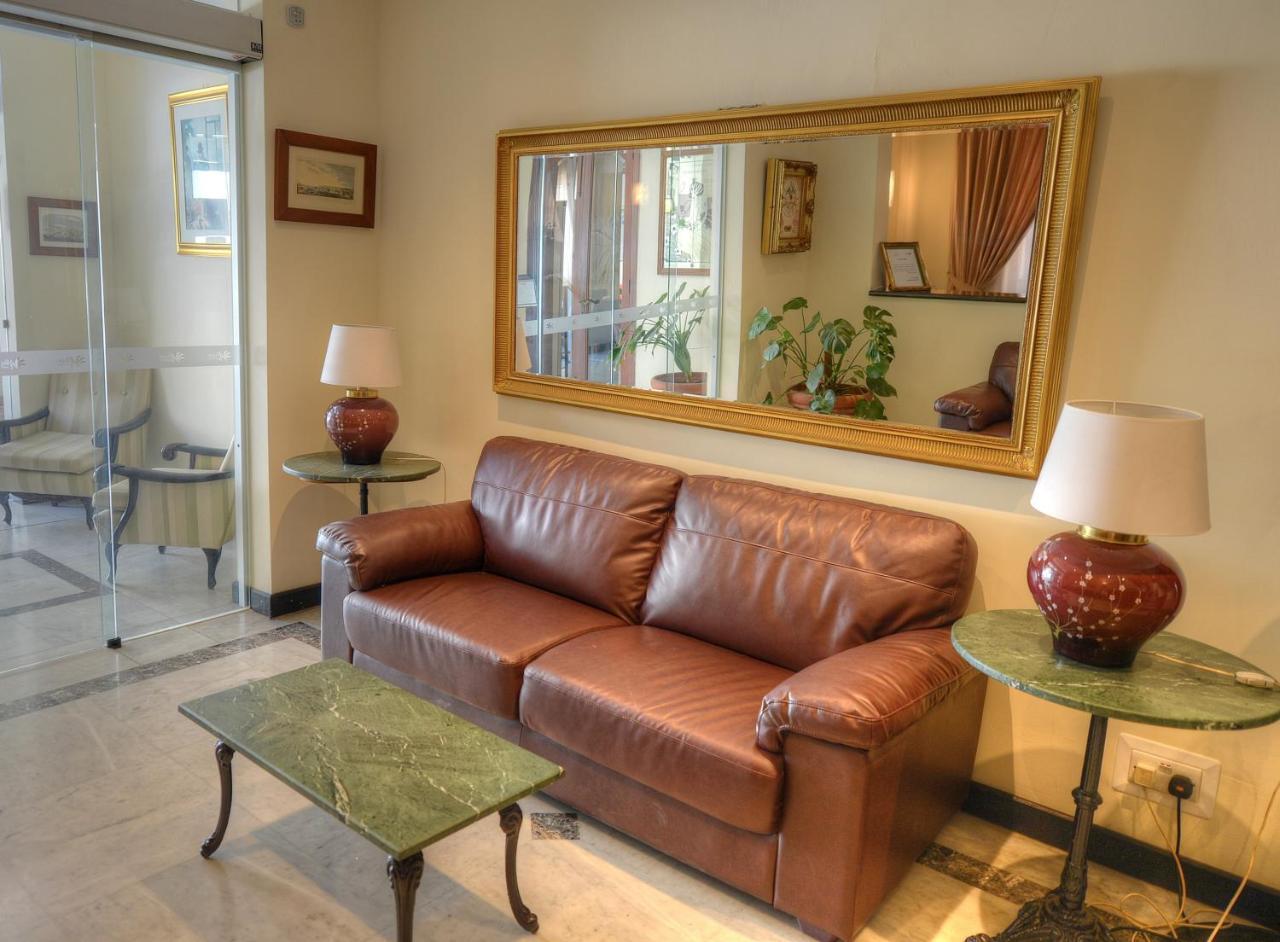 Hotel Allegro